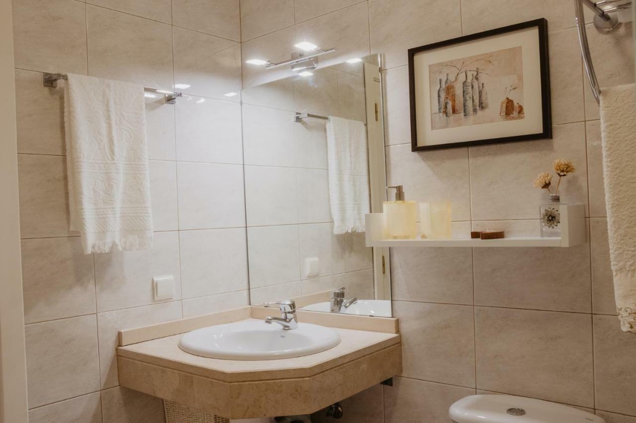 Colina Mar Apartment ฟุงชาล ภายนอก รูปภาพ